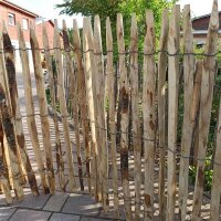 Proline Staketenzaun Kastanie 2-4cm Lattabstand 100cm Höhe 5m Länge