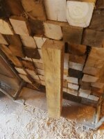 Sonderposten Vierkantpfosten Kastanie, 25 Stück,...